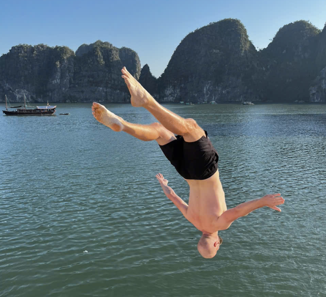 Should You Choose Lan Ha Bay Over Halong Bay? A Complete Traveler’s Guide